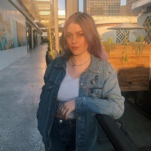 Meet your Posher, Annie